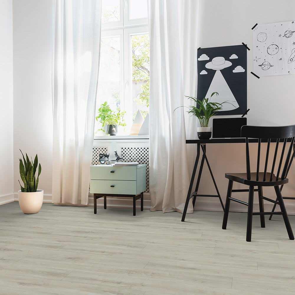 Beaulieu Atomic Nitrogen laminate - room scene